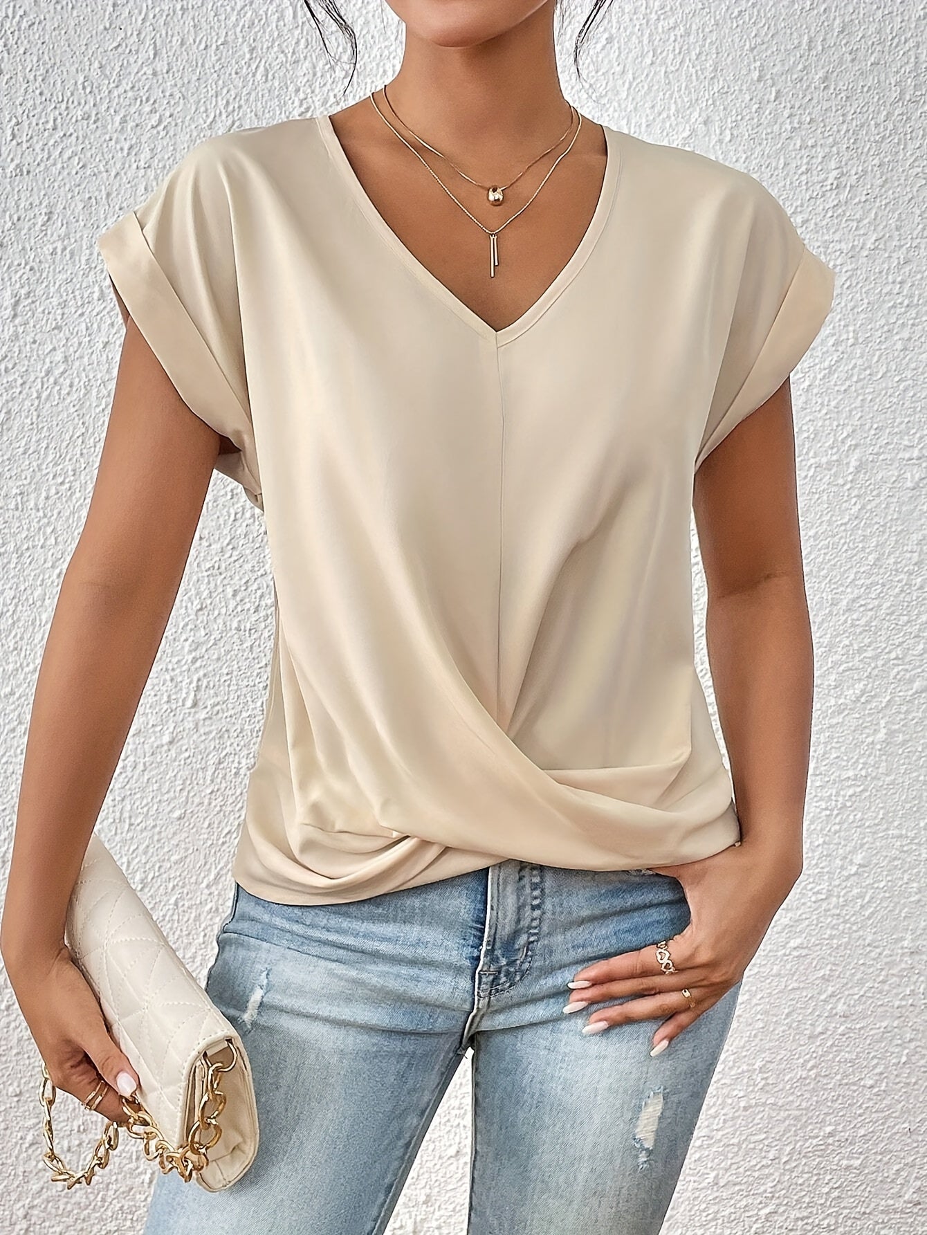 Florence | T-shirt décontracté avec encolure en cœur